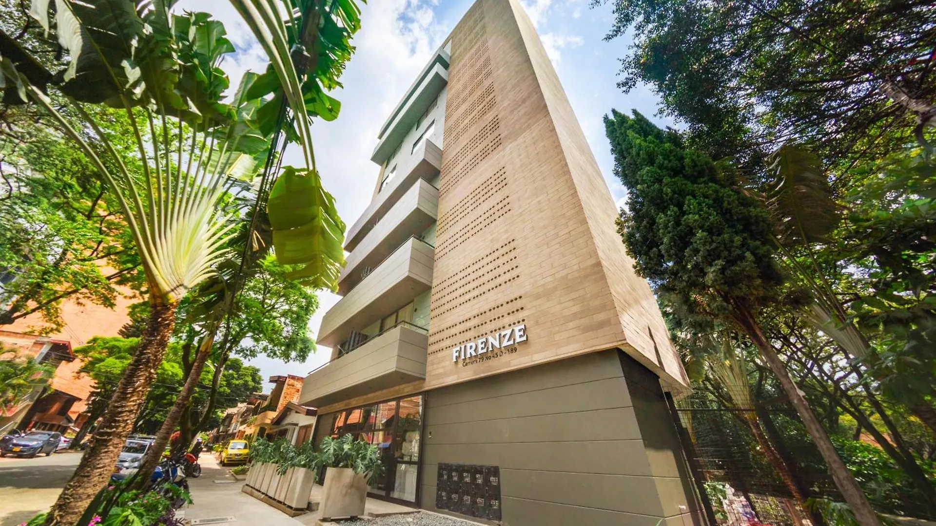 Firenze Lofts Ξενοδοχείο Μεντεγίν