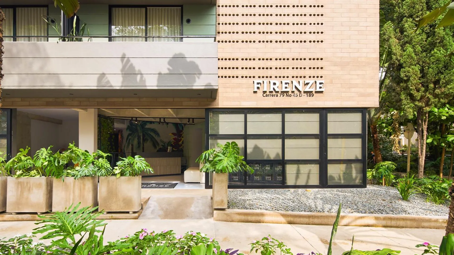 ****  Hotel Firenze Lofts Medellín Colombia